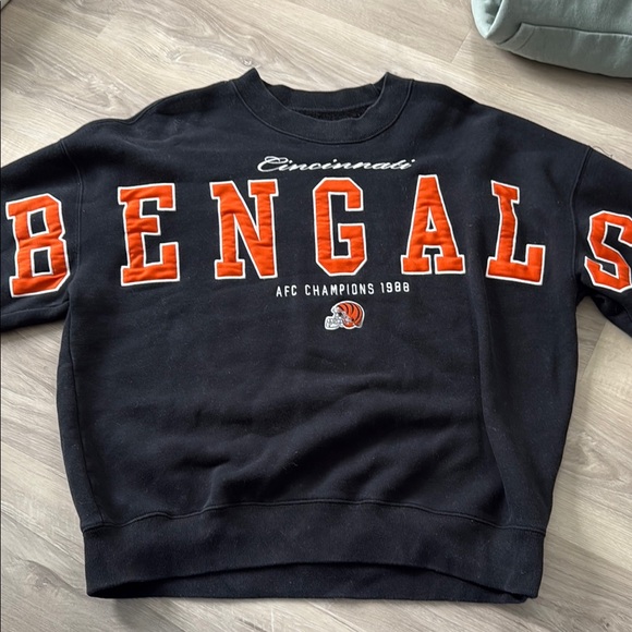 Abercrombie & Fitch Sweaters - Cincinnati Bengals Black Sweater